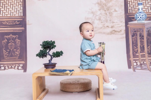 永城孕妇肚子上的黑线